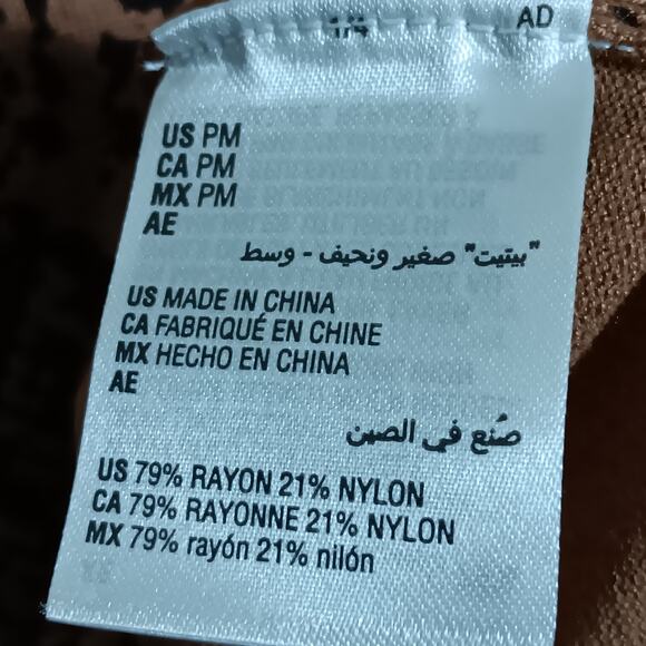 JM Collection Medium Petite Snake Print Top Long Sleeve Brown and Black Pullover - Picture 9 of 11